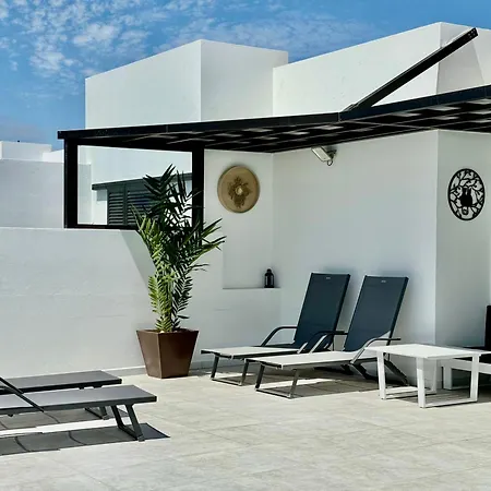 Lauhaizeta Villa *