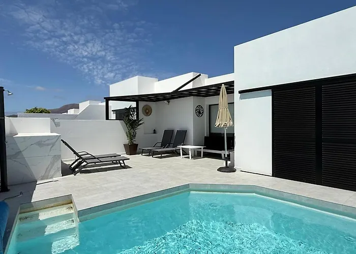 Villa Lau Haizeta Beach *